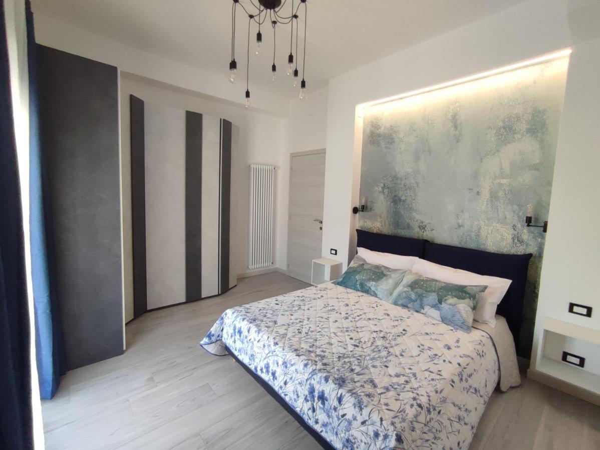 Vista Lago Lecco - Neiade Guest House Pescate Bagian luar foto