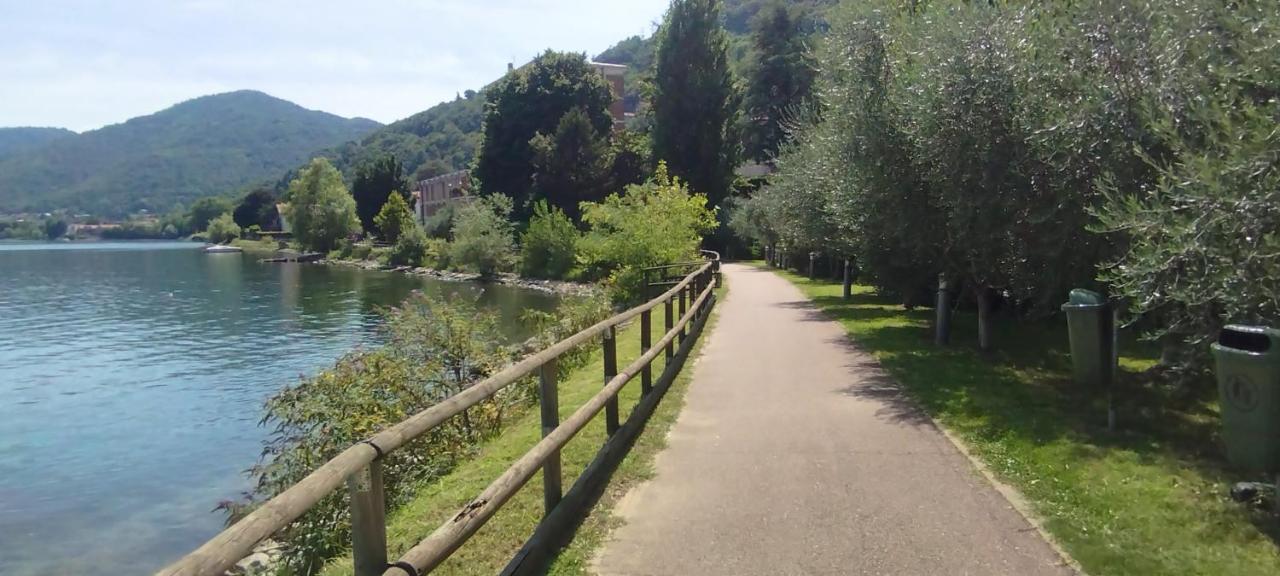 Vista Lago Lecco - Neiade Guest House Pescate Bagian luar foto
